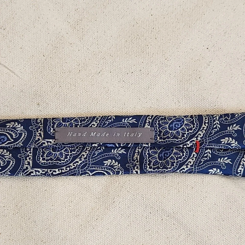 Daniel Cremieux Archive Collection Tie Blue Paisley 100% Silk Handmade Italy